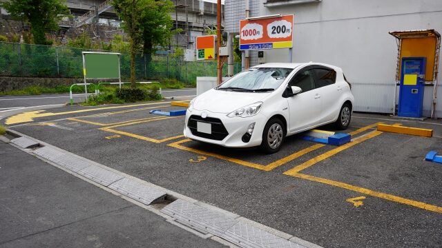 駐車場　土地活用
