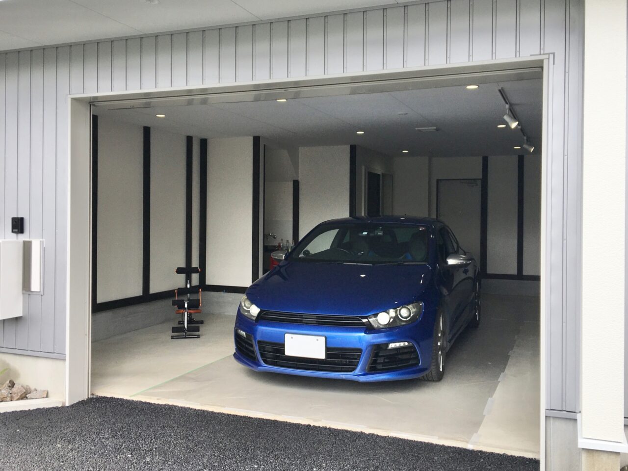 ガレージハウス