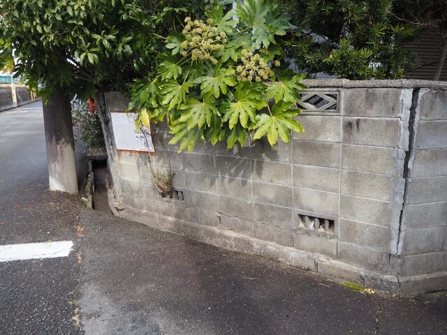 ブロック塀