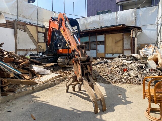 解体工事中