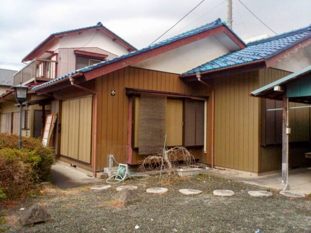 木造2階建ての解体工事